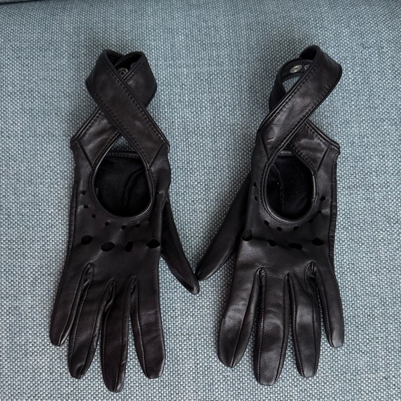 Agent Provocateur Black Leather Gloves, NWOT - Picture 3 of 7
